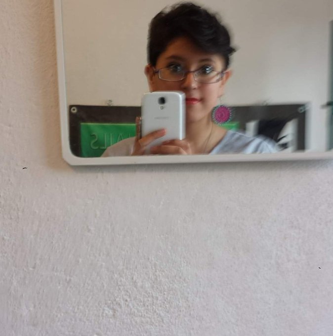 30 de abril d&iacute;a de las infancias  Hoy le doy gracias a le infante que fui por no rendirse a&uacute;n cuando<a href="/tag/transboy"class="tags"><span>#transboy</span></a>