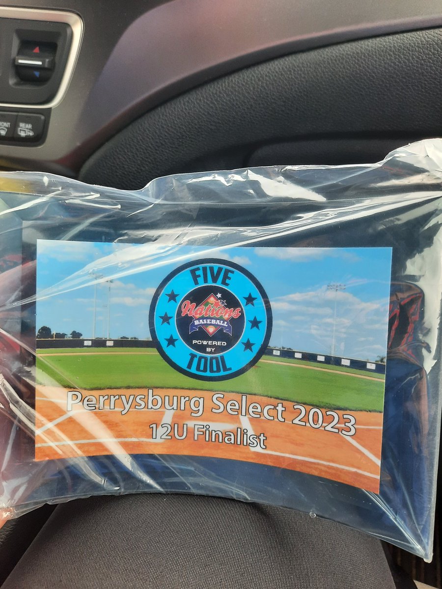 Went 2-0 in pool play. Ended up second in the standings... the rain robbed us of getting 1st. 😒