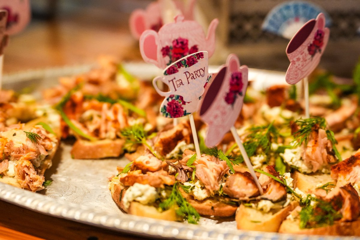 EM_Awards's tweet photo. Based out of Springfield, Missouri, Infused Catering is a full-service catering provider who specializes in customized events for any taste and budget! We loved having Infused Catering at this year’s EM awards! ✨ 🤍 💐 

https://t.co/68tDZq2n5h https://t.co/h1t0vxTaLZ
