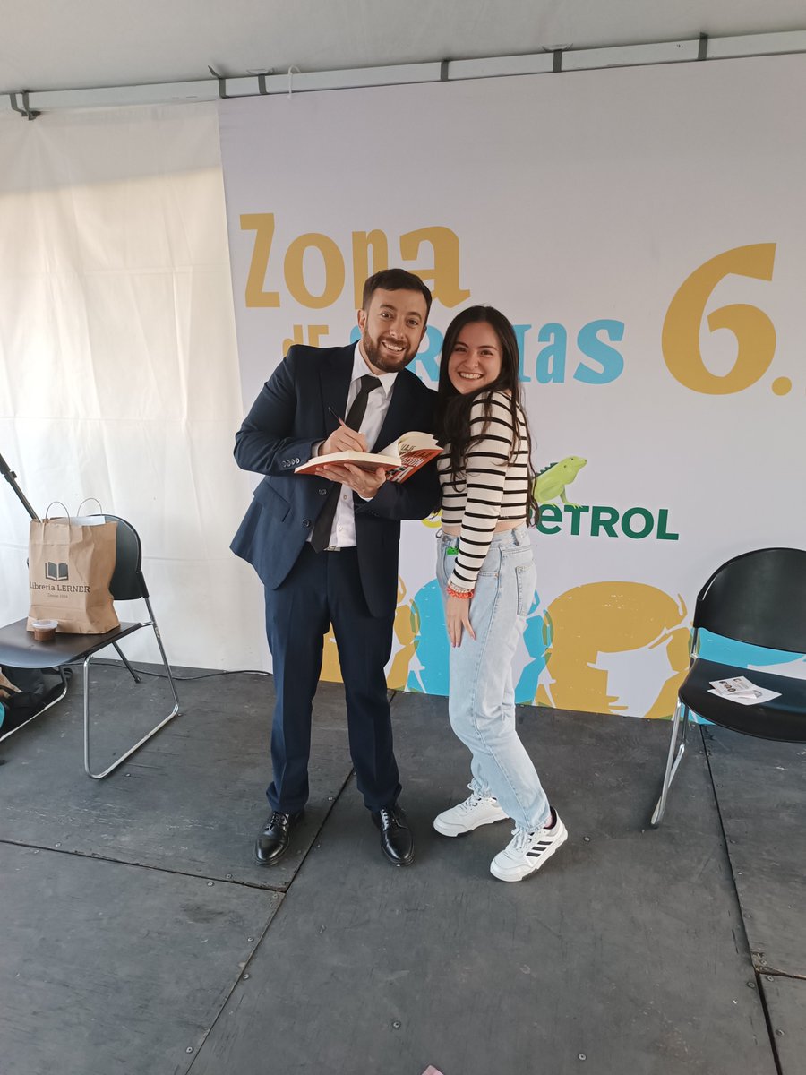 wluisax's tweet photo. Totalmente increíble 💓
@AgustinLaje https://t.co/G8m9JyFr4F