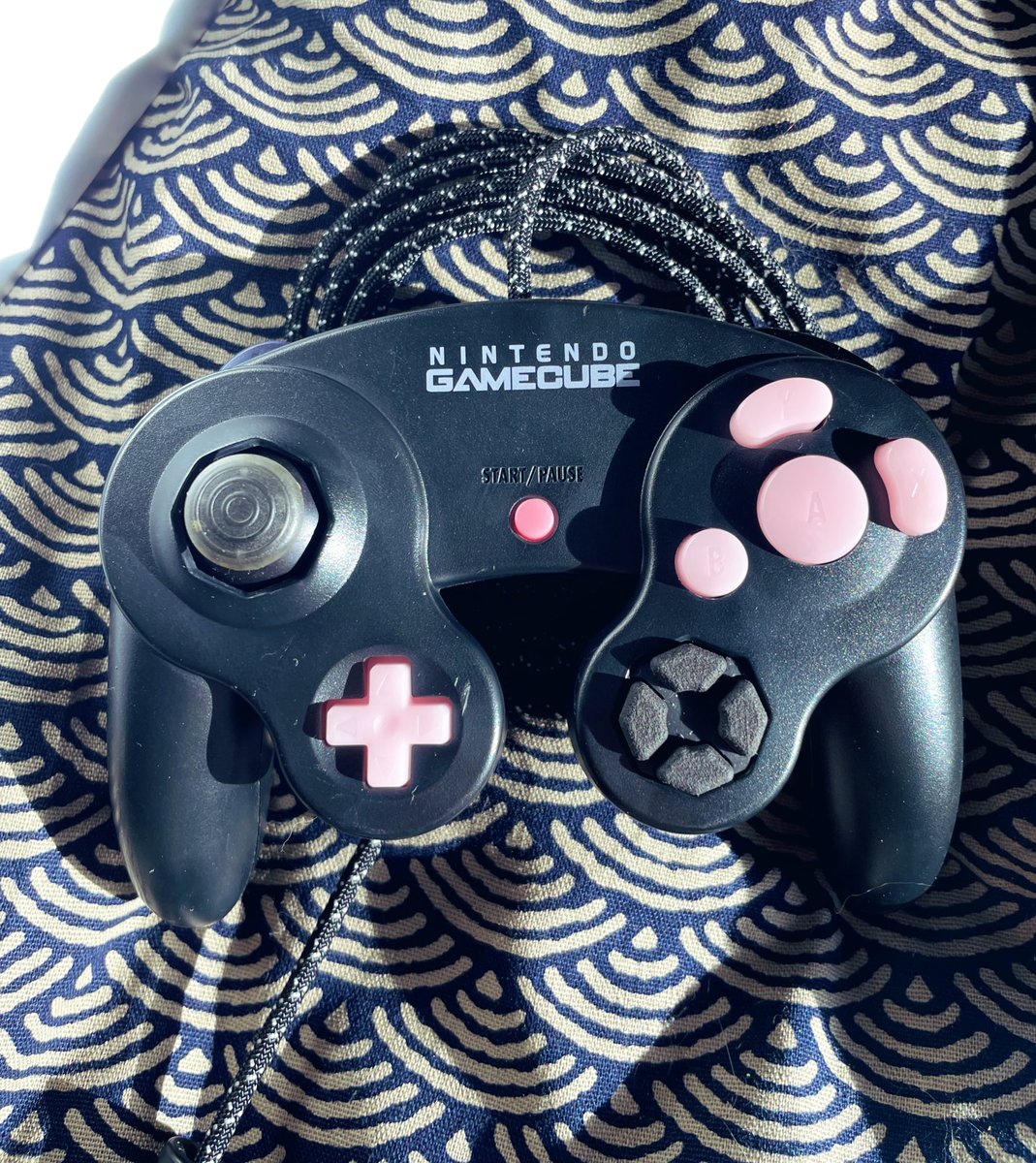 Tac phob giveaway!

Like and retweet to enter

Winner announced on the 14th of May.