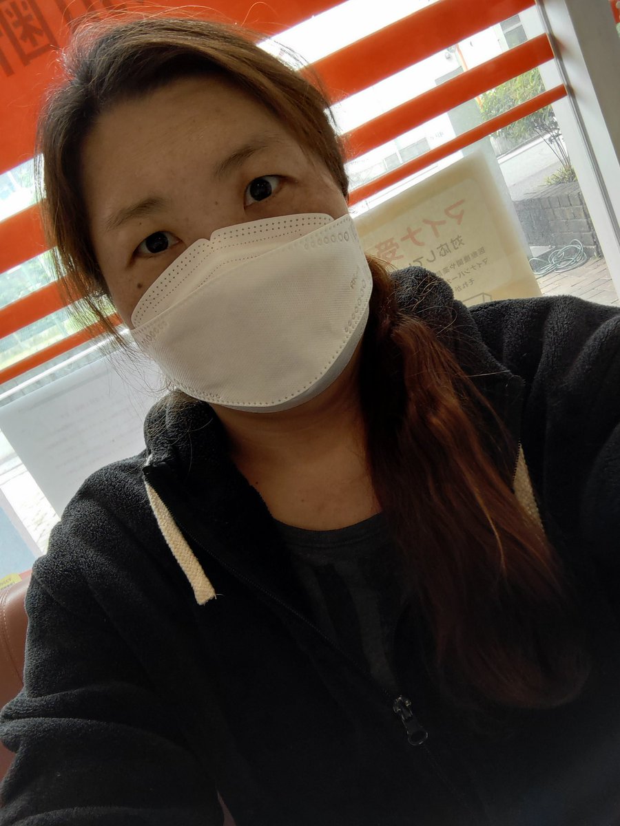 Lrie_PRO's tweet photo. やべーな
3年動いてないから昨日久しぶり秩父���征は調子に乗りすぎた!
全身筋肉痛だぞぃ。
でも爆睡出来たからスッキリしてる✌️
朝寝坊して今日は痛みのクリニック。
鎮痛剤もらいにきた✨ https://t.co/v4HcsFgsKJ