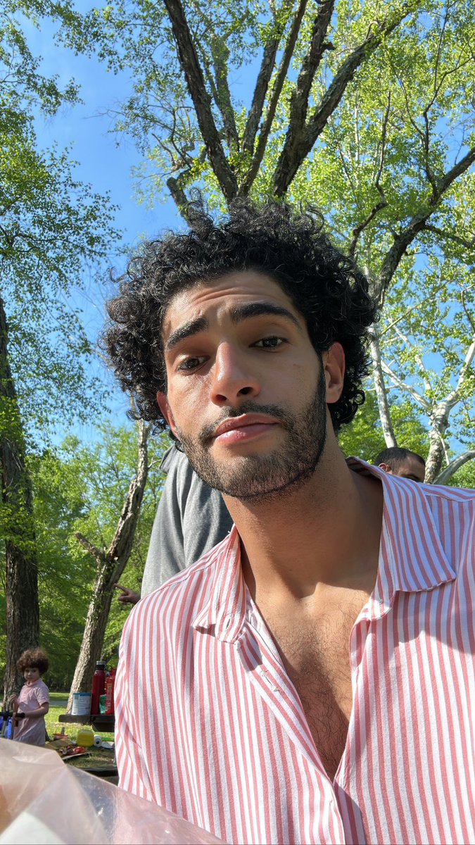 AhmadElMasry95's tweet image. April. #notmychild