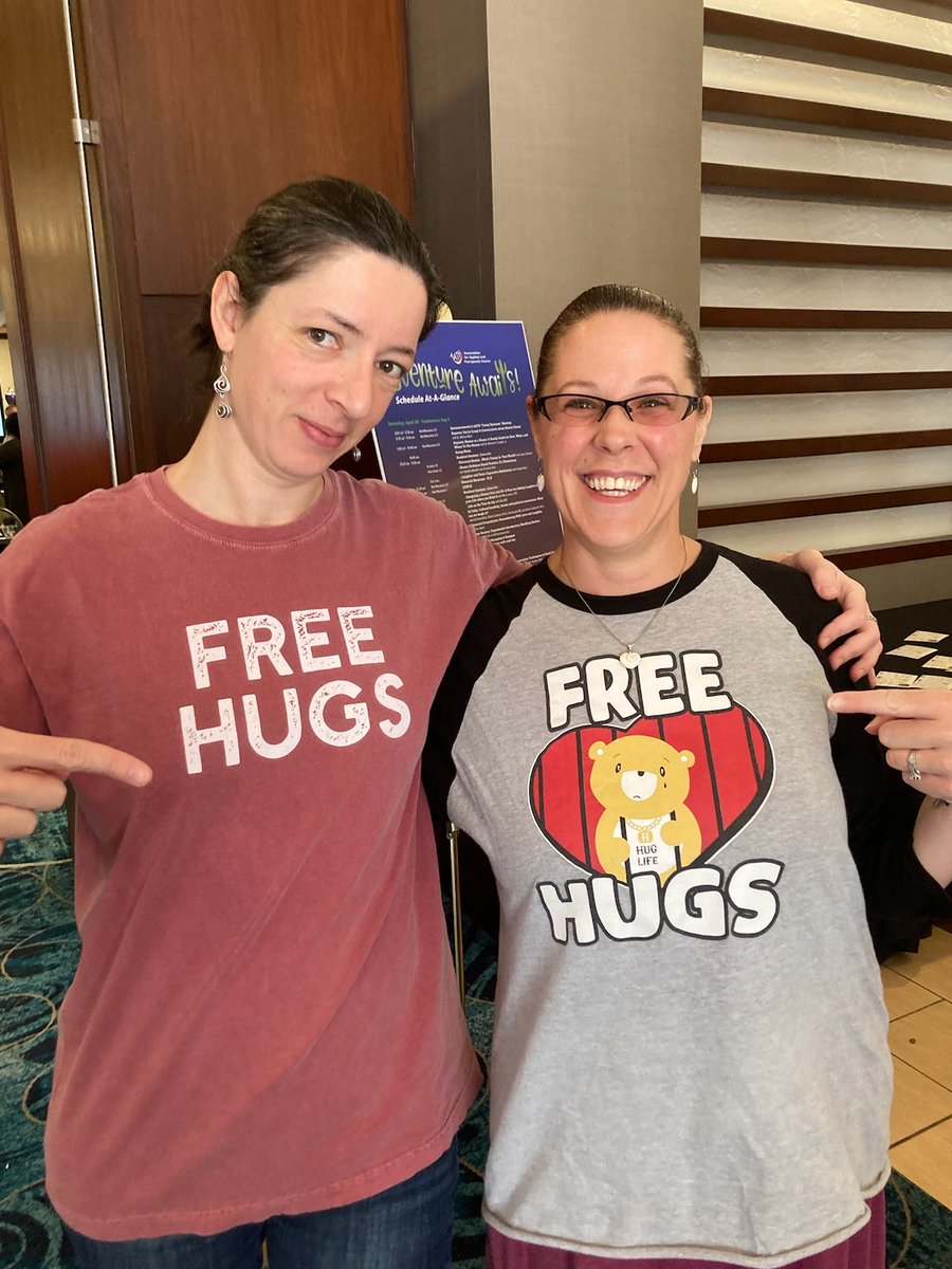 PsychNerdV's tweet photo. One last round of hugs with my amazing scholarship donor (Dr. Olga Karasik) before heading home, full of happy endorphins and exploding with ideas. Can’t wait for next year! 🥰😍🤓
#HumorConference #HealingWithHumor #PositivePsychology https://t.co/zWwYYjQPHY