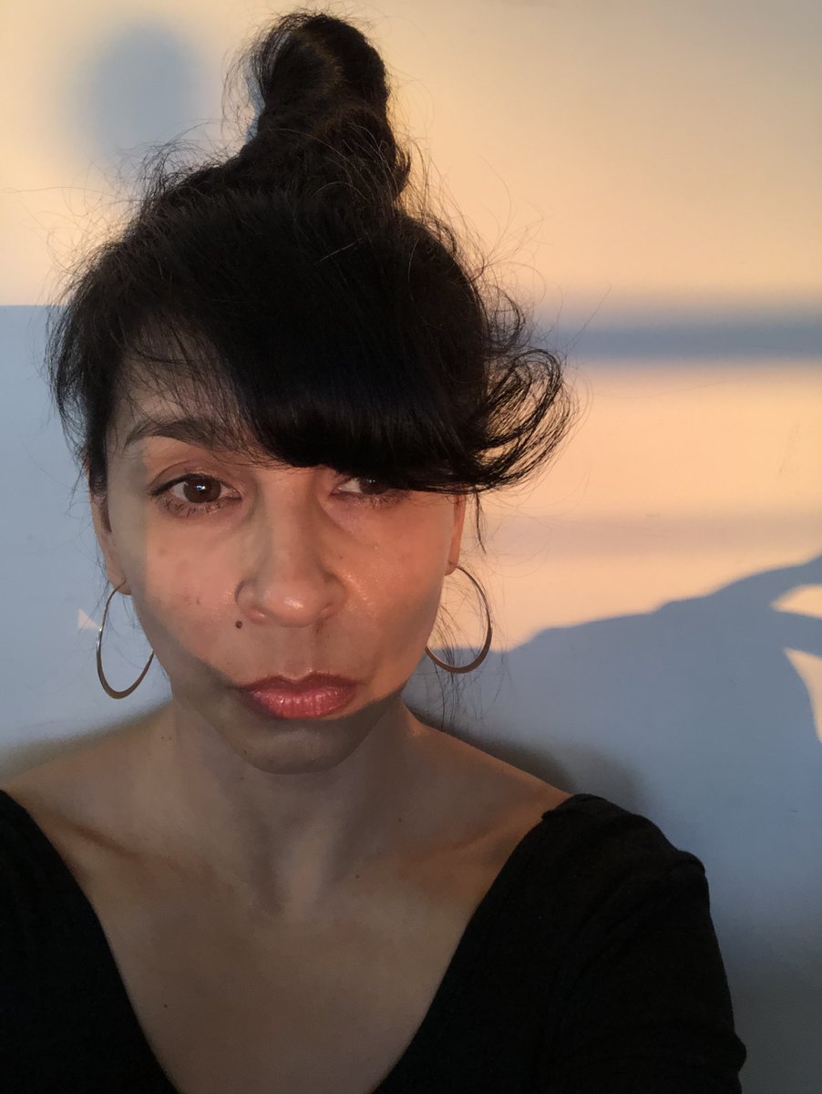 shesaidred; n. córdova tweet media
