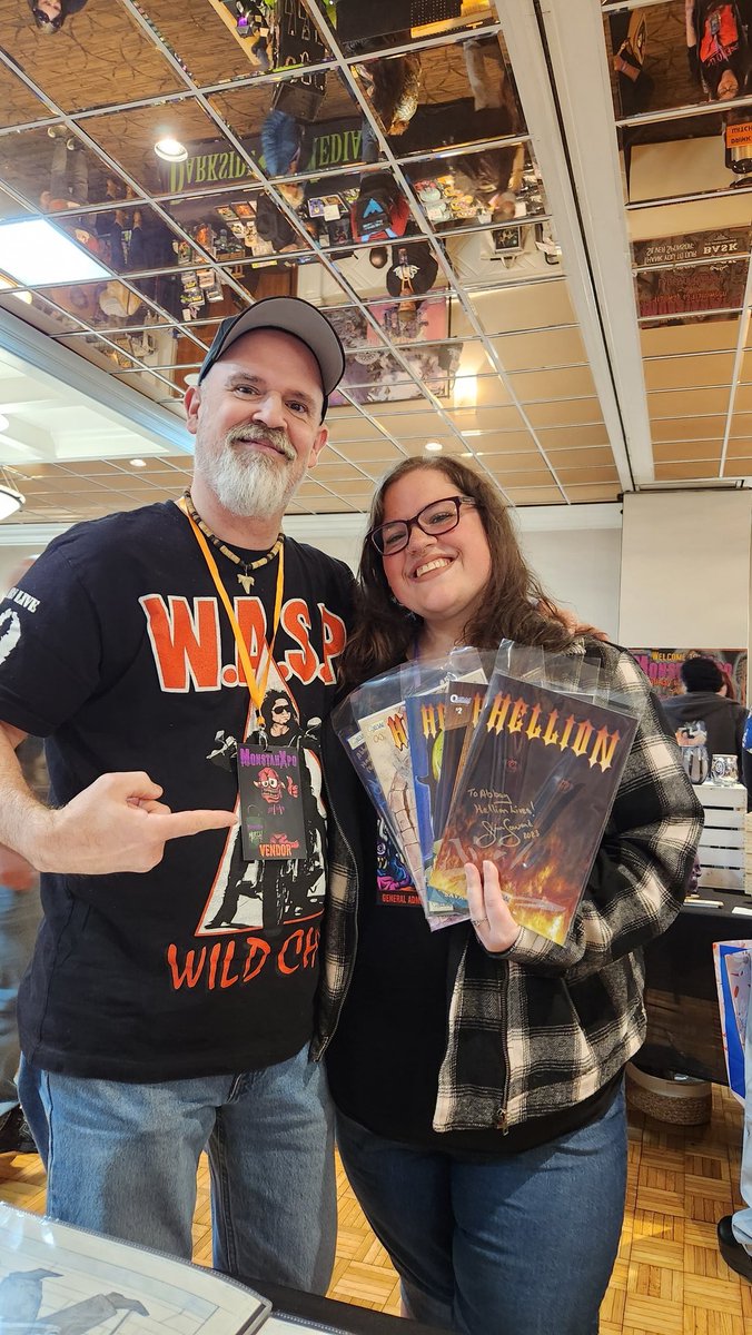 HELLIONSavard's tweet photo. Had an amazing time a MonstahXpo promoting my comic Hellion and upcoming comic Liner!  Excitement is in the air!  #comicbooks #Massachusetts #MonstahExpo #independentcomic #AuthorsOfTwitter #authorslife #hellion #liner https://t.co/UQKafwxrQR