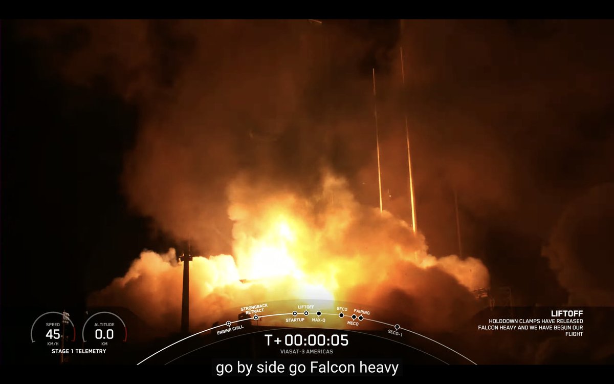 AstroAthens's tweet image. Always love a Falcon Heavy launch 🚀 anyone else total jam out to the music played after stage separation - before booster landing? #FalconHeavyLaunch