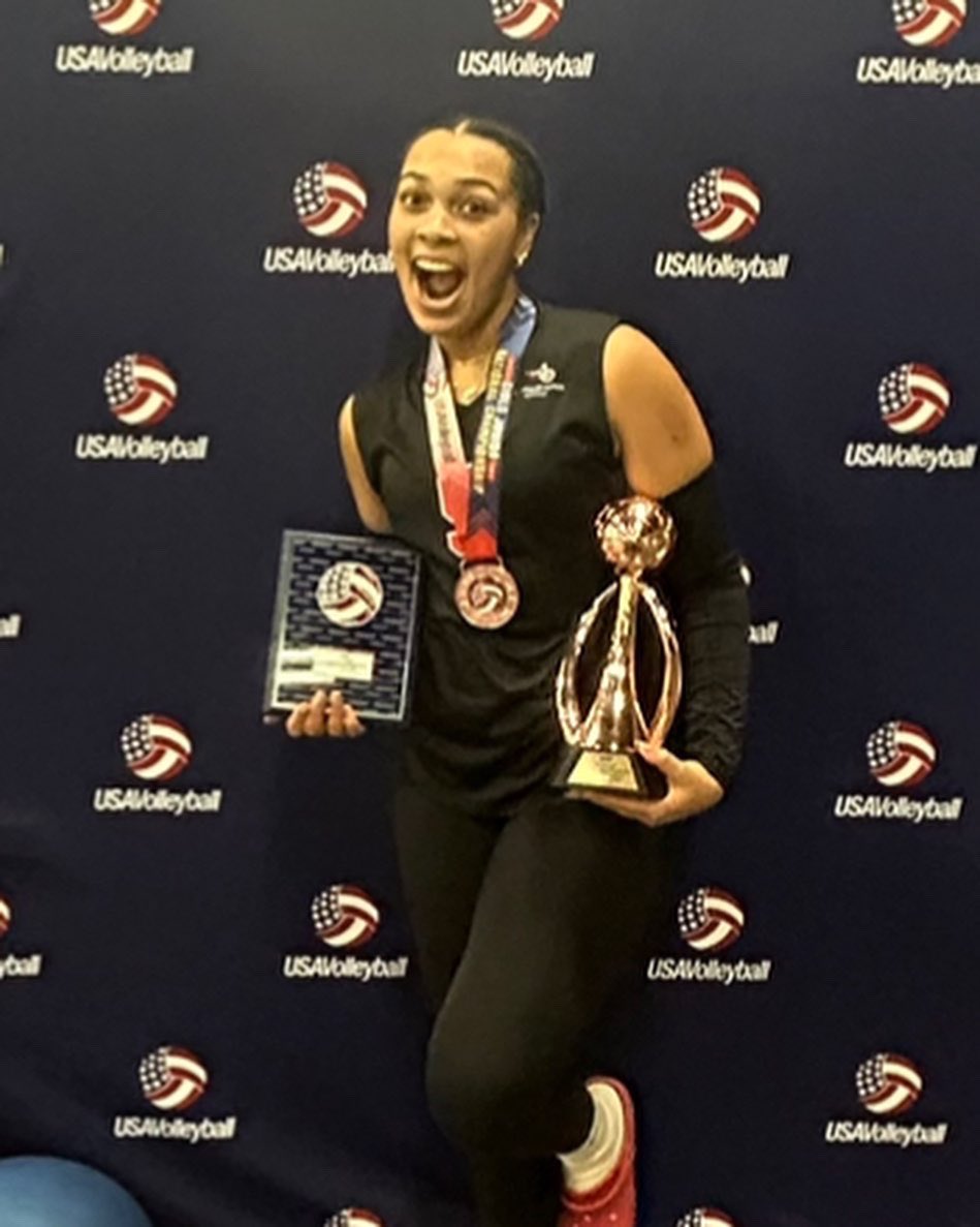 USAV 18’s Nationals ALL-TOURNAMENT TEAM!!!!        WTG <a href="/Gabrielle__FG/">Gabrielle Gilbert</a>            Keep working hard and getting noticed!! Sooo proud!!!!  <a href="/NorfolkStVBall/">Norfolk State Volleyball</a> <a href="/rev_vb/">Rev Volleyball Academy</a>