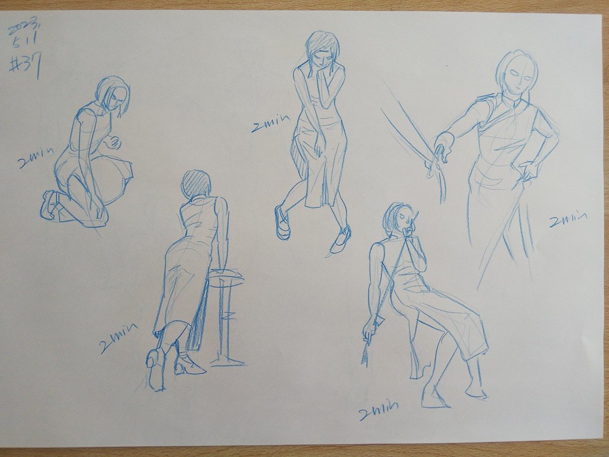 #さとまこクロッキー
#今日のクロッキー

＃37&amp;38
久々のスーツ、どう描くんだっけ？🤔となって、ちょっとぎこちなくなった。
仮面の中華は昨日よりよく描けた👍️。 https://t.co/xMUQwZv7uJ