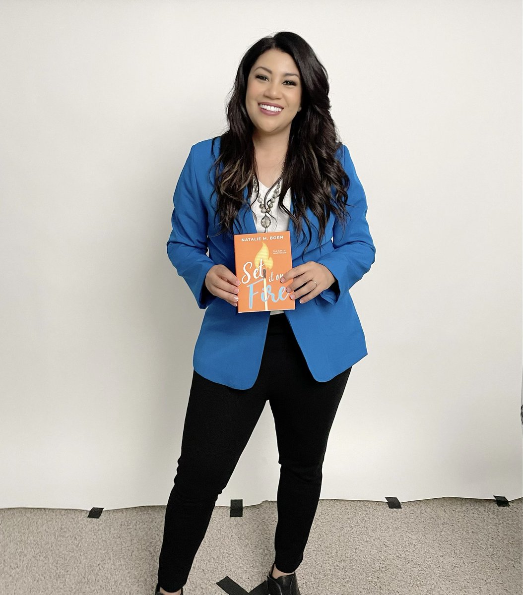 nataliemborn's tweet photo. My book is available for pre-order starting today and I’m so grateful for the response so far! 🎉

🔥Set it On Fire: The Art of Innovation🔥

Head over to https://t.co/nFBXNS5tks to get your copy!

#setitonfire #theartofinnovation #innovation https://t.co/EQa5objmns