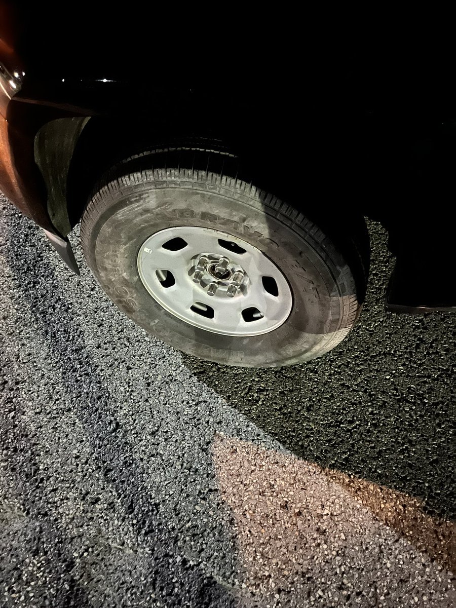 Coach_CJRobbins's tweet photo. S/O to @KentStFootball and HC @CoachKenniBurns for our #FlashForLife program. I had the opportunity to put our Changing Tires 101 class to good use! We are preparing Players and Coaches for life over here 😂😂.
Now, Let’s get Spring recruiting going! #KentGRIT https://t.co/b1dY0jlZAN