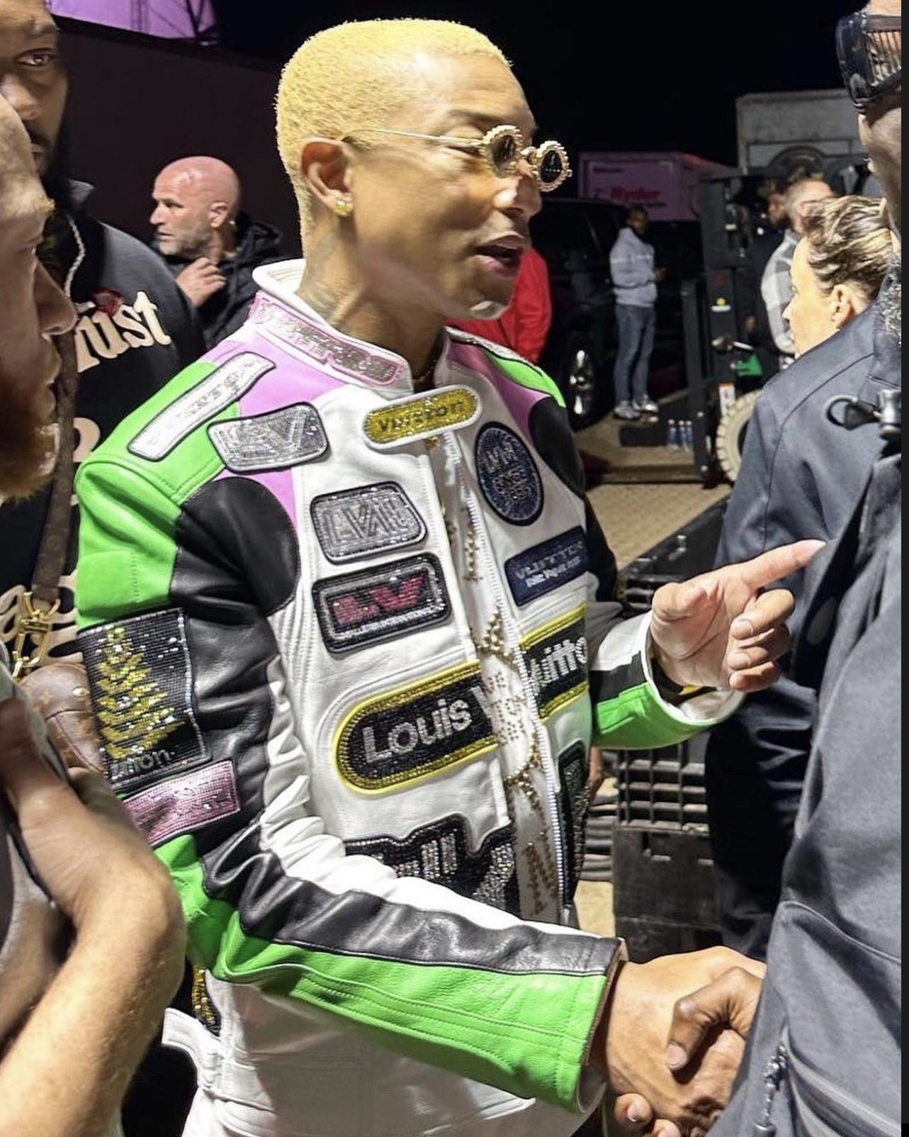 Outlander Magazine on X: Detailed Look at the Louis Vuitton Moto Jacket by  Pharrell (2023)  / X