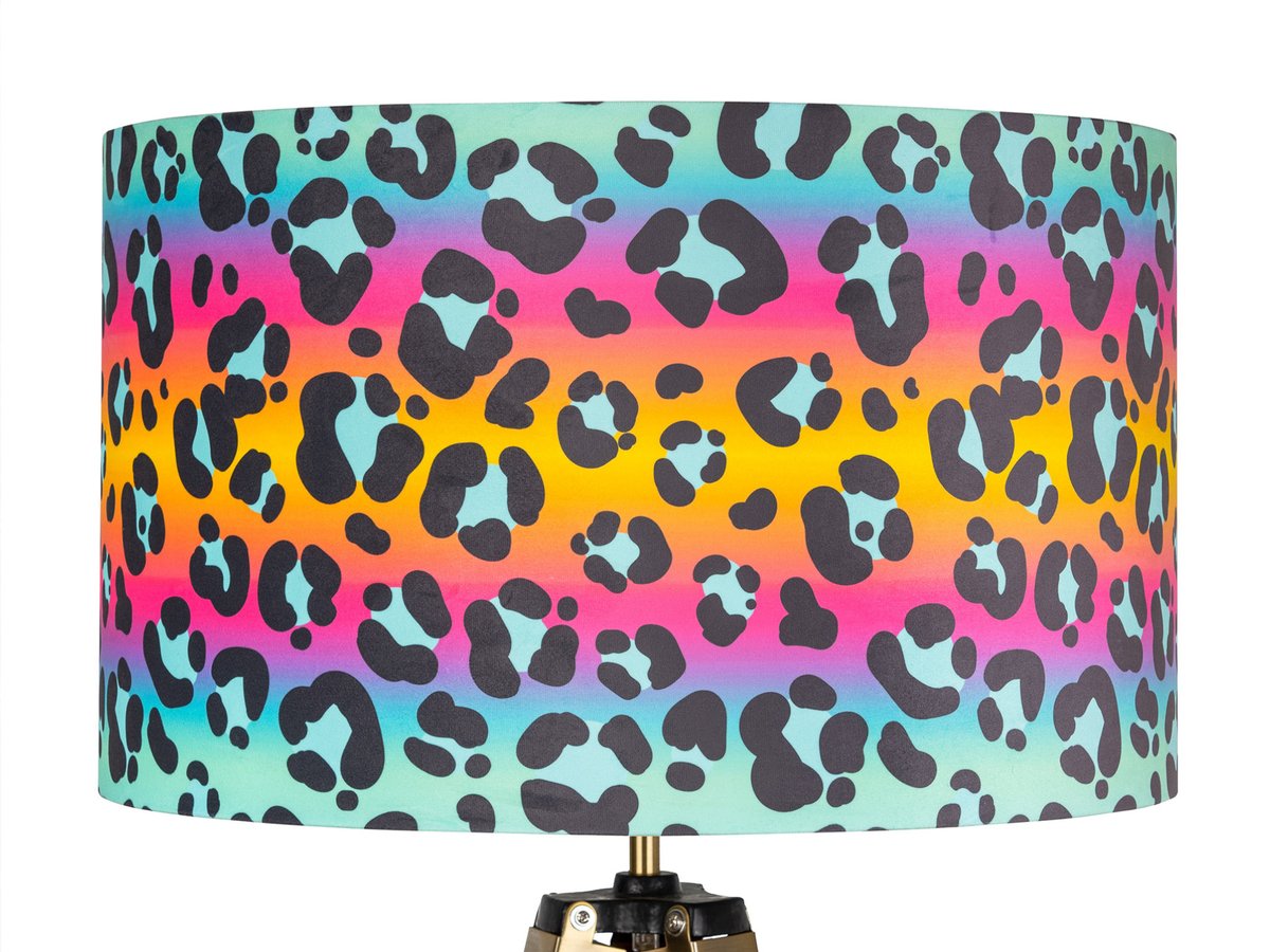 Kitsch_Republic tweet media