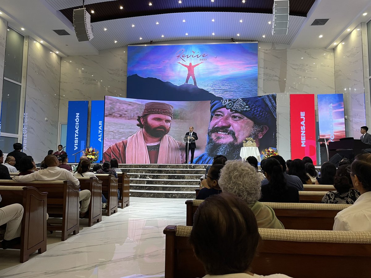 “El joven rico se quedó con tristeza, pero Zaqueo se quedó gozoso, solo uno tuvo una actitud acertada” - Pr. Edinson Vásquez 

#Revive2023 #AdventistasUPS #Actitudes
