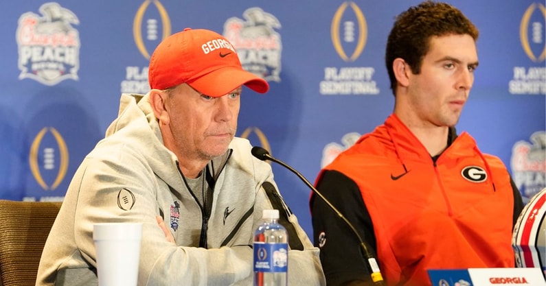 thedrsec's tweet photo. UGA had long been described as the Sleeping Giant of College Football. So many times, the Dawgs were one play away from waking up. 

*Edwards drop in 2002 against Florida.
* A fingertip in 2012 against Alabama.
* Bogus offsides call/3rd-and Tua

Yet it was a 5'11 former walk-on QB and an Offensive Coordinator fired after one year with the Cleveland Browns that would be the final dose of adrenalin needed.

Both rejected. Both are given a second chance by Kirby. 

Both are now in the NFL but the Sleeping Giant will remain wide awake.