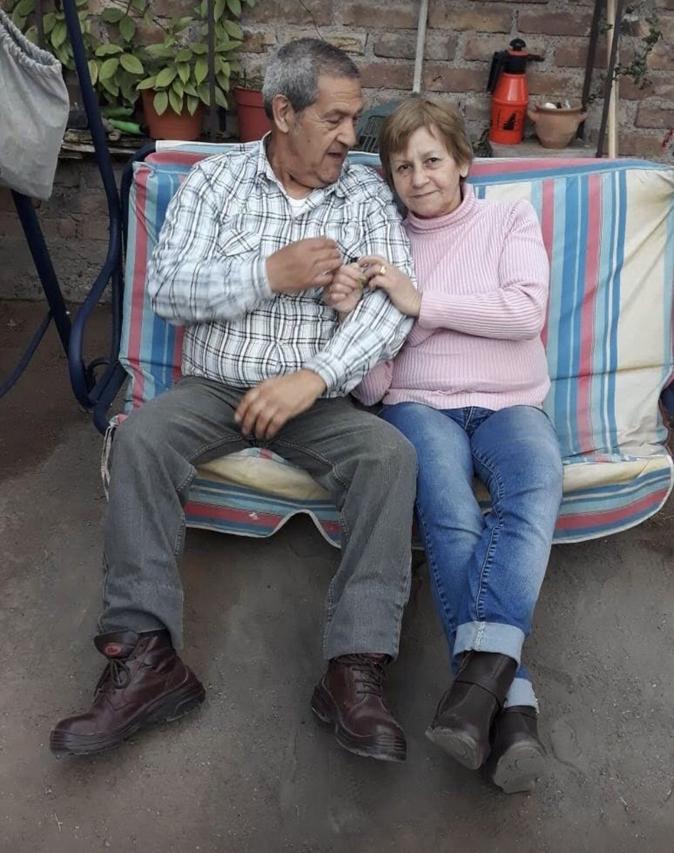 si me ayudan a difundir lo agradecería un montón, es mi abuela!