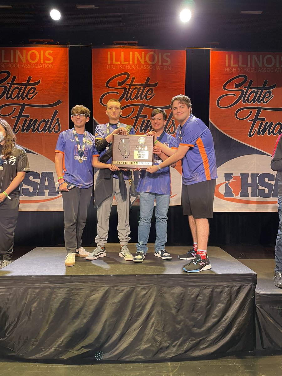Trip_ICs's tweet photo. Me and the Stagg homies got 2nd Place in IHSA Crews State Finals yesterday. Big W, my school also won state in Smash Singles and MarioKart 8. Stagg Esports the GOATs fr #StaggSweep. Funny Business aside it was a mad fun day all around and I'm very excited for next year https://t.co/trzHCqF5aI
