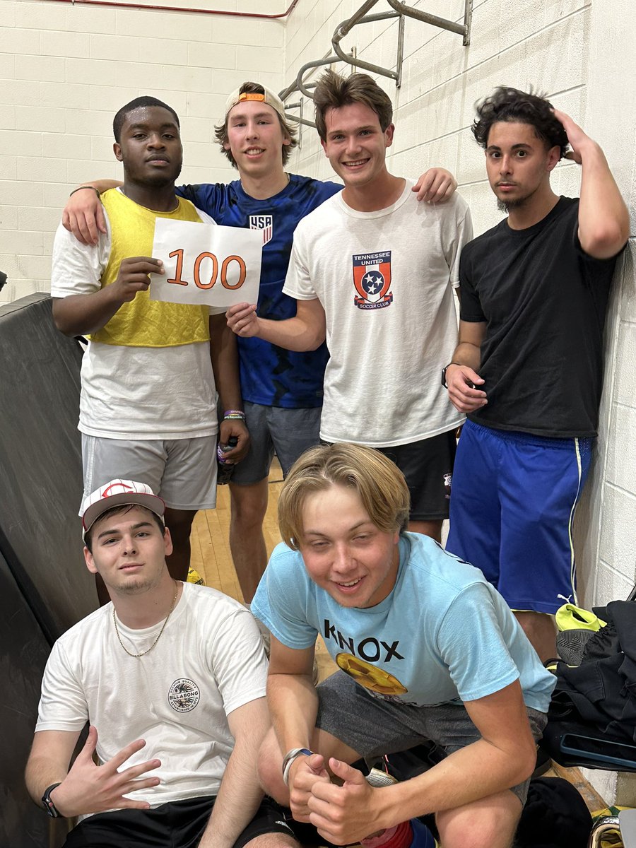 Tonight’s 4-2 indoor soccer win marks Gainzzz’s 100th intramural win of the year!