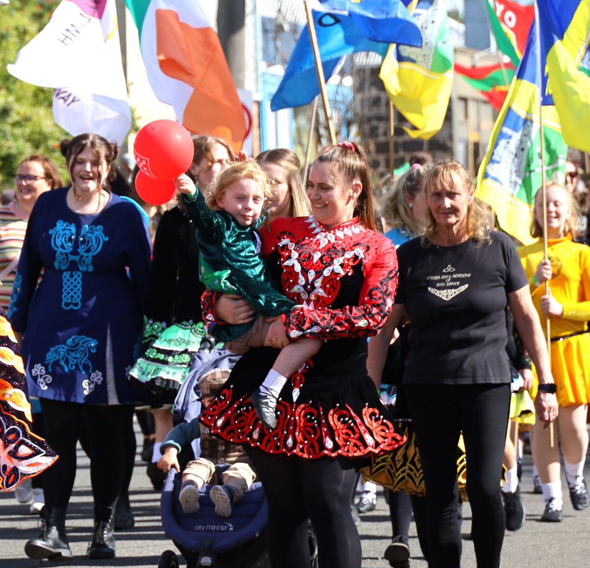 Kiaoramerino's tweet photo. Family weekend Koroit Irish Festival. Included Geraldine O'Shea Ryan school, seen on ABC 'Backroads" she teaches across Victoria in her nineties. Regional towns doing the work, having fun and keeping culture strong. #goodgenetics #irishdance #kiaoramerino #greatgrandmother https://t.co/ag3v0n8KeQ