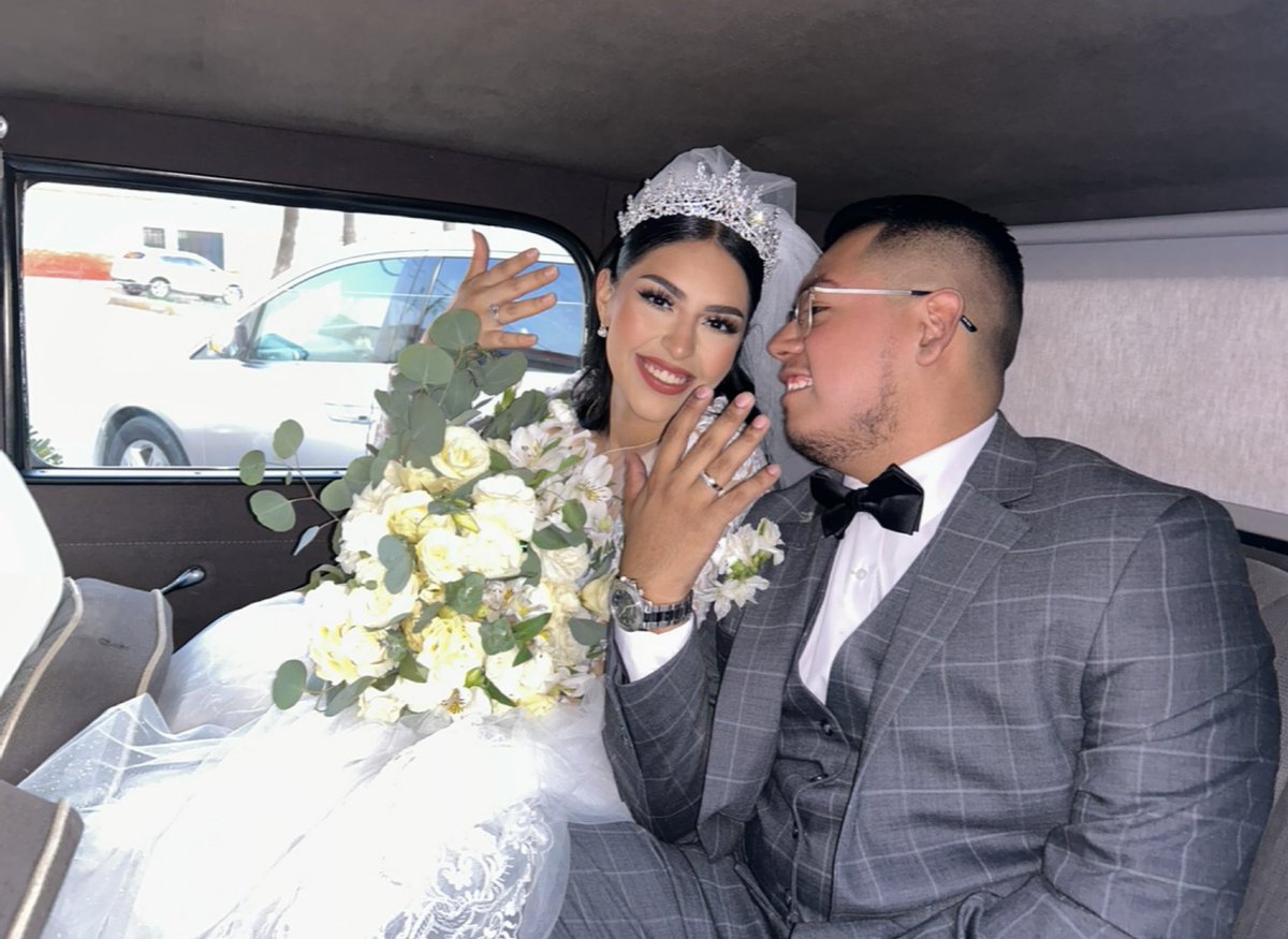Muy yo 😗🤍👰‍♀️🤵‍♂️