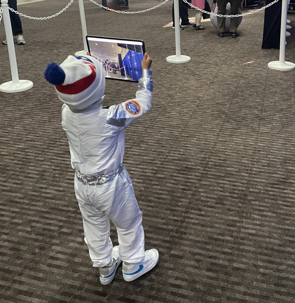 ridingrobots's tweet photo. Today’s the day to collect my monthly metrics. But they don’t capture everything. #ExploreJPL https://t.co/vj1GGXroR4