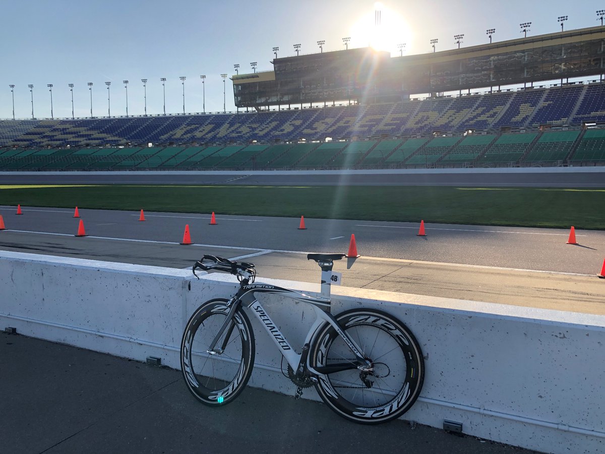 Mike_D_Racing's tweet photo. Well that was fun… got to race on the KC Speedway for a corporate challenge TT. Good enough for the gold. @F2CNutrition https://t.co/5nbyvC51k7