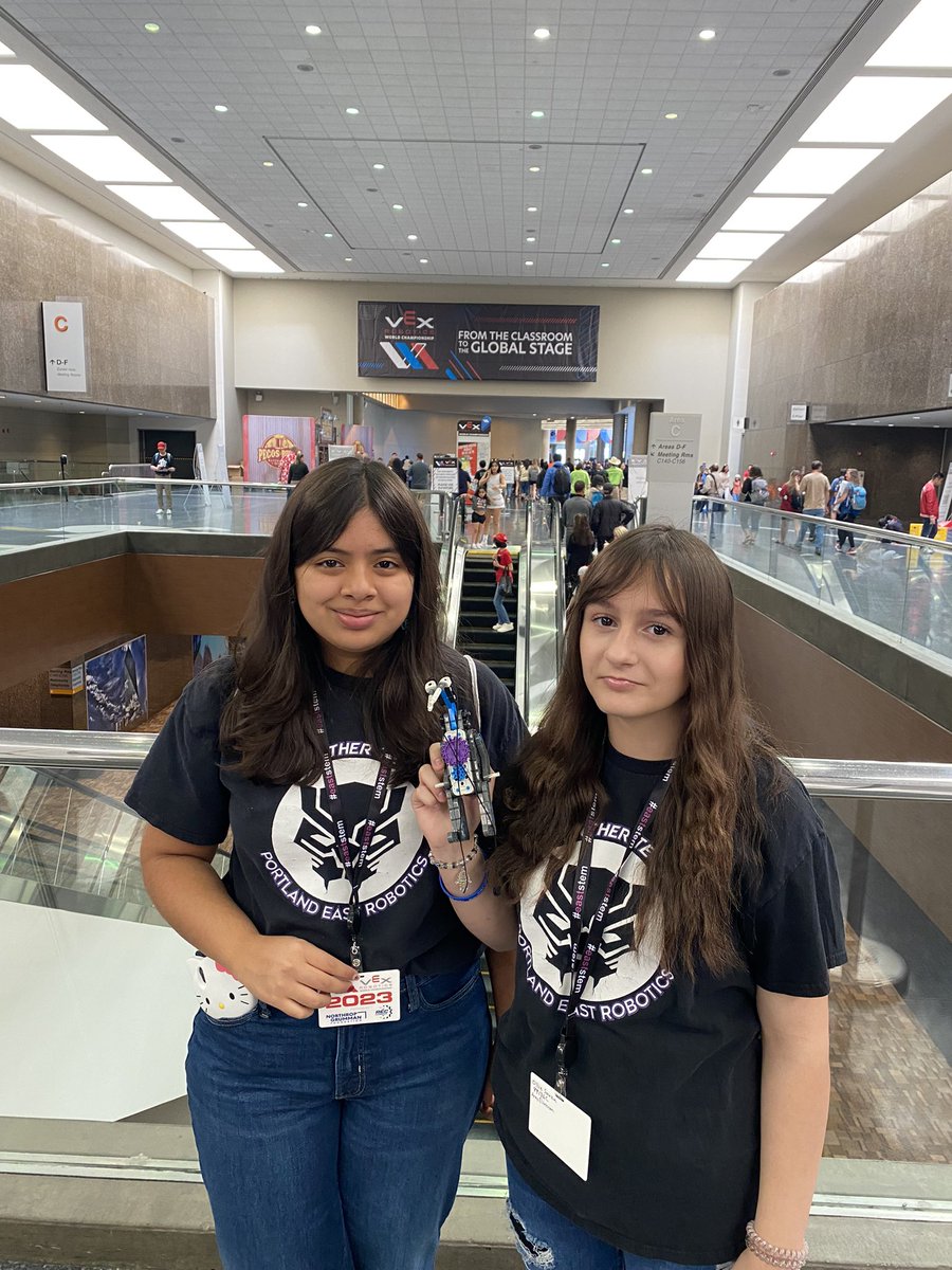 counselordale1's tweet photo. Great first day at the world robotics championship in Dallas, TX.
@recfoundation
@vexrobotics
#VEXWorlds
@portlandeastms
#eaststem
#sumnerstem https://t.co/9fw5aTFD1l