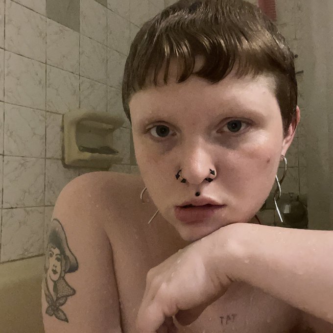 treats https://t.co/R2kNqTjK0e