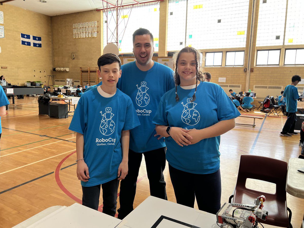 Cedarcrest_EMSB's tweet photo. Congratulations to our Cedarcrest Robotics Team and Mr. Jonathan 🏆 for all their hard work and achievements!

They won a total of 4 awards at the Robotics Competition this weekend! 

Go Cedarcrest 🥳 https://t.co/xU8VHD2pv5