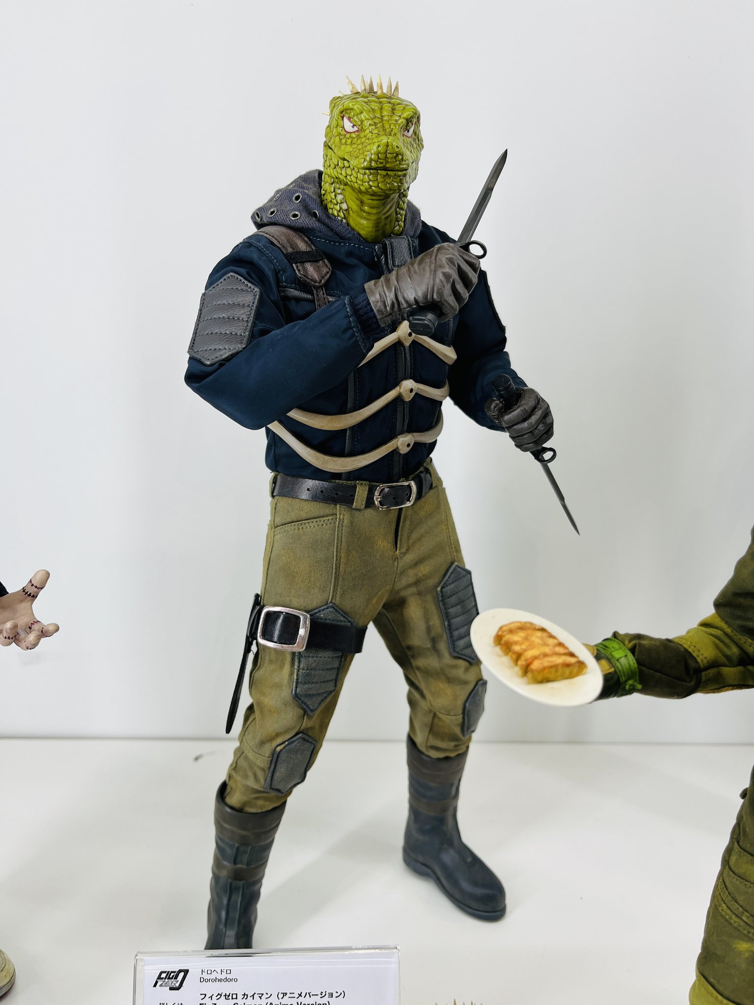 卸直営店(お得な特別割引価格) ドロヘドロ threezero フィギュア 2種