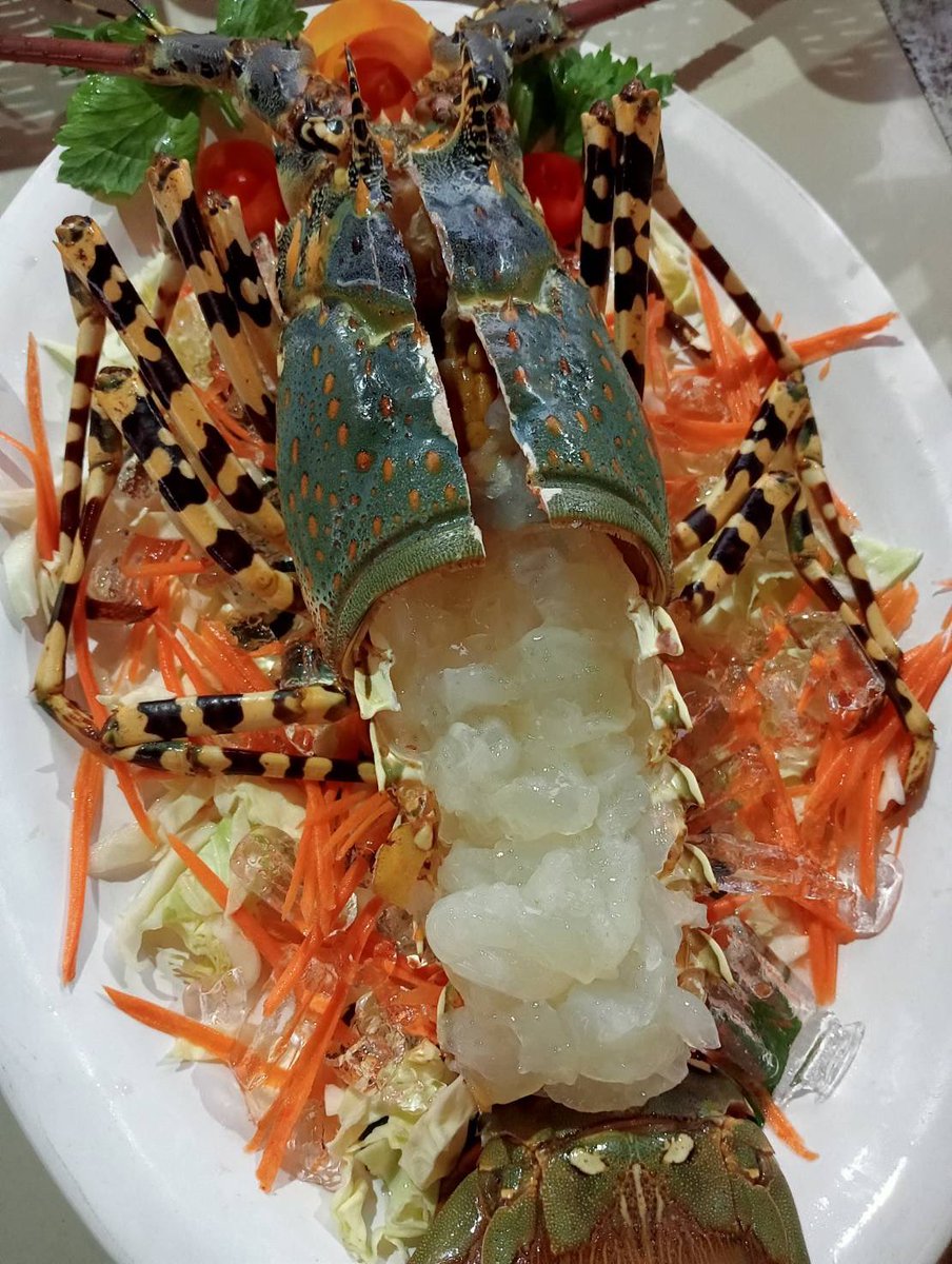 kanabnamview's tweet photo. วันนี้ก็พร้อมเสริฟค่ะ

ร้านเปิด เปิดร้านค่ะ
เปิดรับเมนูซาซิมิ และซีฟู้ดเป็นๆค่ะ
เปิดทุกโซนค่ะ

สำรองจองโต๊ะวิวสวยโทร.085-9333-971,091-328-4549
ร้านเปิดทุกวัน 09.00-21.00น.
#กระชังขนาบน้ำวิว
#ร้านกระชังขนาบน้ำวิวซีฟู้ด #ร้านกระชังขนาบน้ำวิว กระบี่ https://t.co/a4pN7sRrgD