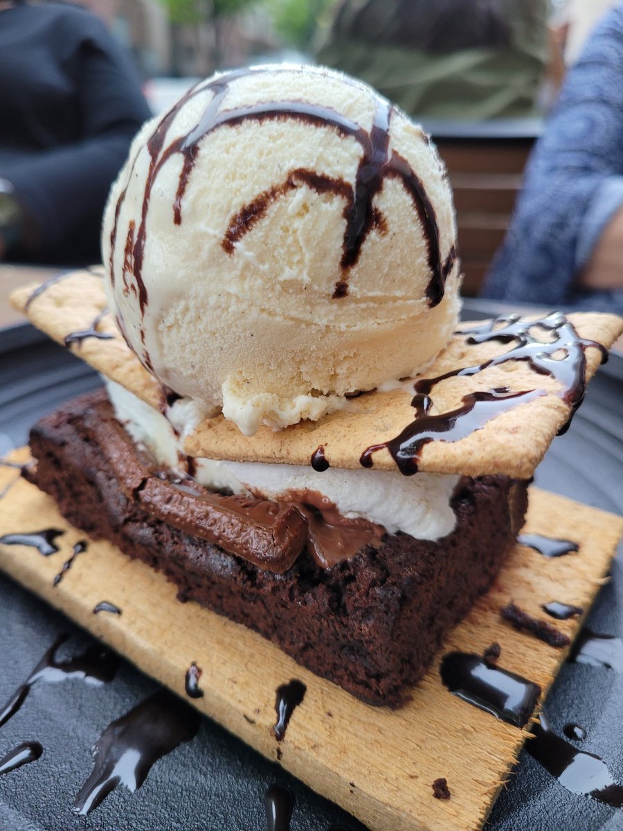 soulfoodscholar's tweet photo. We also had #avocado #deviledeggs, #cornbreadmuffins with #honeybutter, and for dessert, we had a #cedarplanked #brownie a la mode. Whew! @smokecraftbbq https://t.co/eAwiTCOnfL