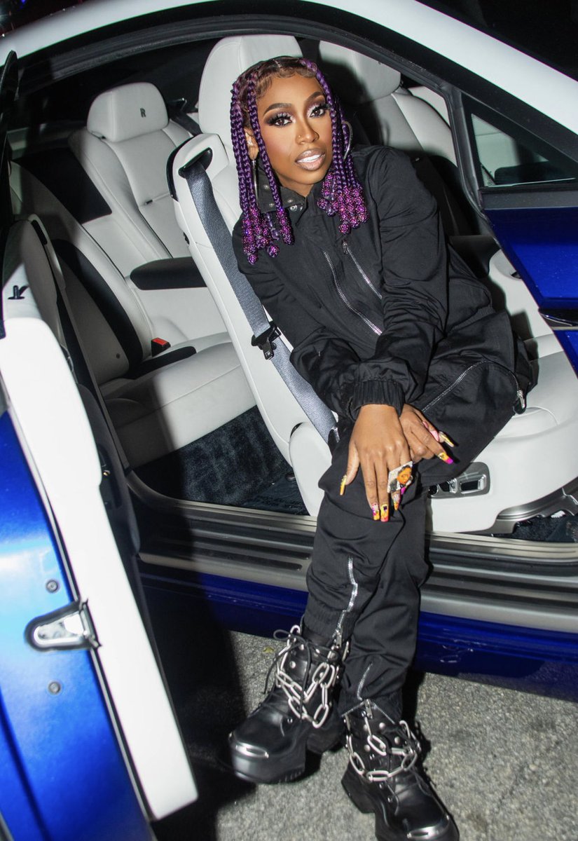 👽CopyWritten Don’t _______ Y’all do it _______☺️