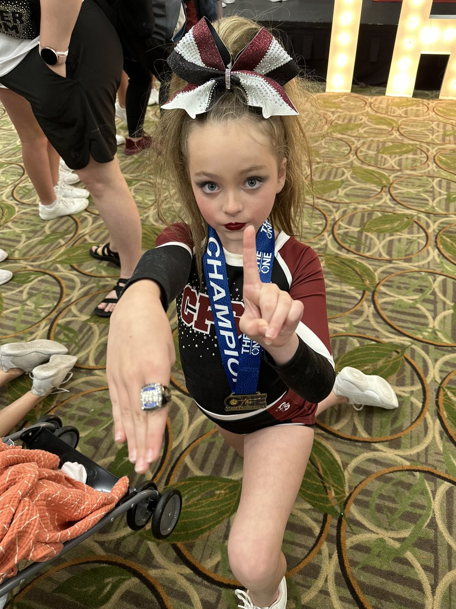 tripletee20's tweet photo. Worth the trip to a Orlando! Champs! https://t.co/RjoHizC22c