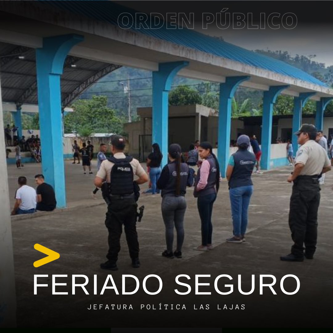 JPLasLajas1's tweet photo. 📍La jefa política @lorenamorochog junto a  Comisaría, Tenencias Políticas y @PoliciaEcuador, ejecutan operativos de control en eventos públicos, para prevenir el cometimiento del delito y mantener el orden público en el cantón #LasLajas. 

@henrycucalon
@GoberElOro https://t.co/pqkpedaeAD