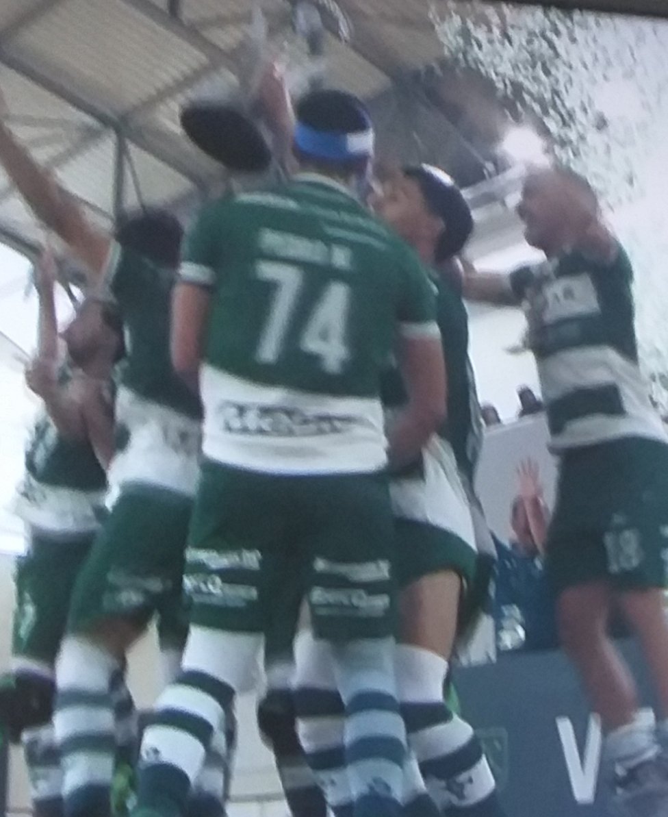 JOSPATR81692593's tweet photo. SPORTING de TOMAR vencedor da Taça de Portugal de hóquei em patins 2022/2023 https://t.co/8y2yhduOKR