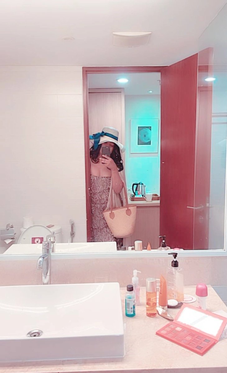 BohayDeasy's tweet photo. Mau kepantai dlu๐คฃ #cderjakarta #cdermuslimah #cderindonesia #cder #cdersurabaya #cderjogja #cderbandung #cdermalang #fwbmalang #fwbsurabaya #cderbali #cderjember #cderbanyuwangi #waria #shemaleindonesia #tantesange #brondongsange #SANGE_AAAAAAAAAAH #bisek #Femboy #crotinmuka #hs https://t.co/VQLQspMbEF