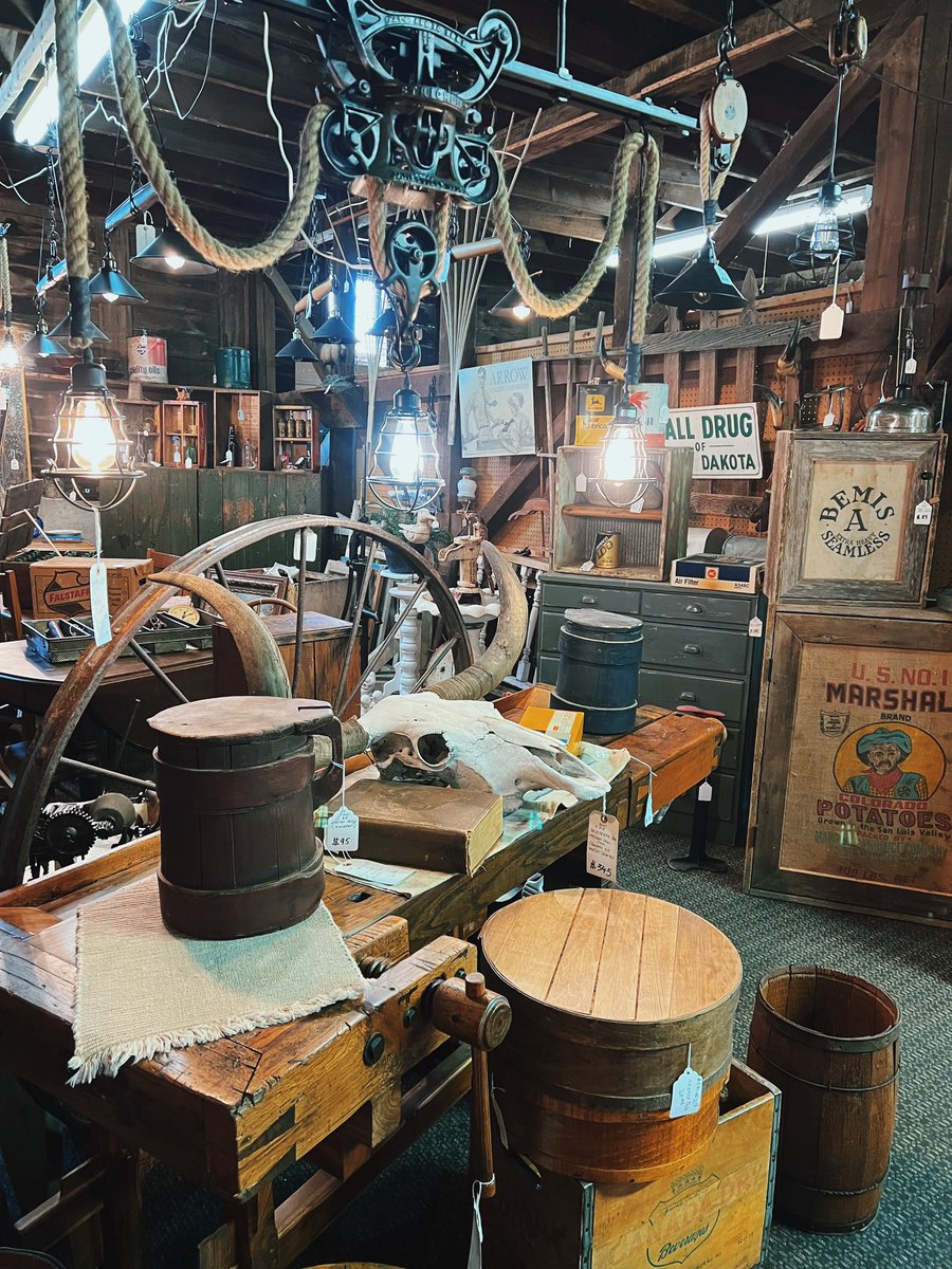 mhaggstrom0302's tweet photo. Antique store hopping &amp; exploring our beautiful state https://t.co/YtP2Fs1Ce8
