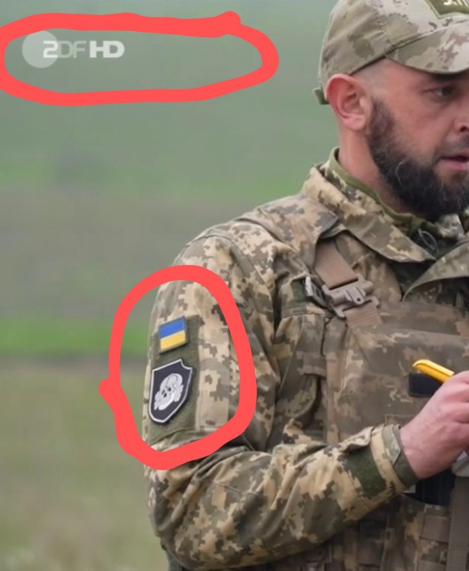 lotrit1's tweet image. А ведь наверное говорят что нацистов нет в стране 404 #2DF