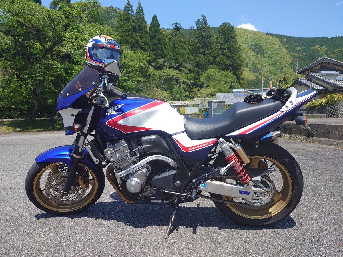 hiossanG's tweet photo. 久々のお山
久々のおバイク
気持ちええぇ〜 https://t.co/Br47fXy6ic
