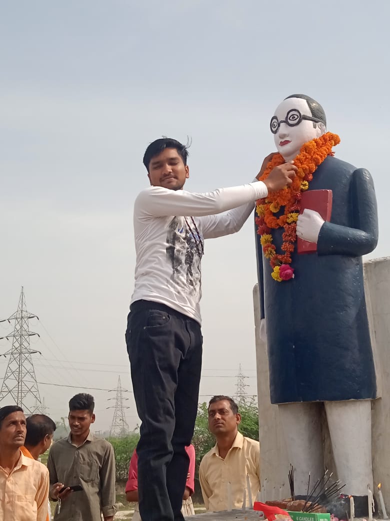amanyashdeva's tweet photo. #brambedkar #babashaheb
#amanyashdeva https://t.co/HEMWNgmX7f