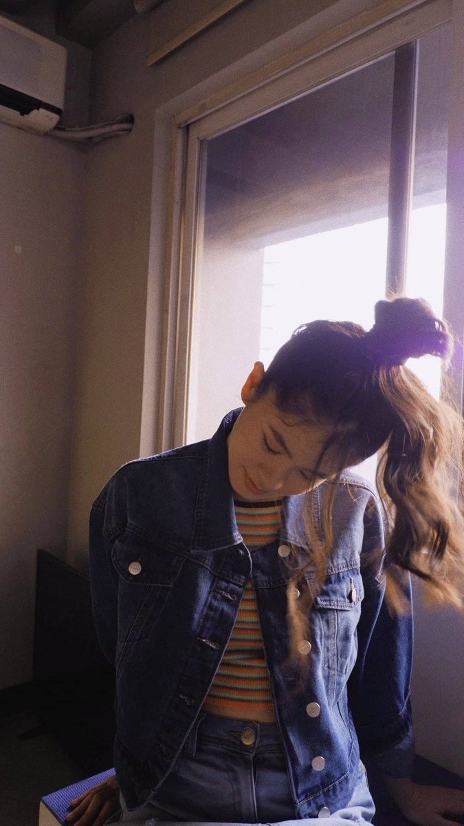 Napansin ko kay Kisses hindi sya nagmamadali sa lahat ng bagay.She never let the cruelity and standard of the world affect her innocence,this might be the reason minsan nasasabihan syang pabebe and etc.
<a href="/KissesDelavin/">Kisses Delavin</a>
HAPPY 24TH BIRTHDAY KISSES
#KissesDelavin