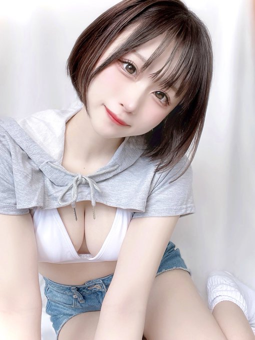 コスプレイヤーゆんのTwitter画像23