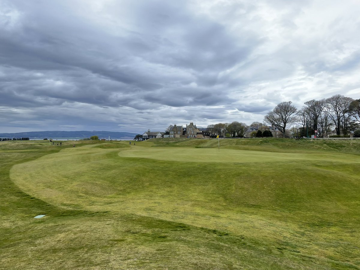 kbdoc1's tweet image. The single round open @RoyalDornochGC was spectacular yesterday. Beautiful course. Well organised - even the weather for my tee time😂.  New 8th hole was a great addition. Wish @TheOpen could be played here. I’d love to see how the worlds best manage the challenge.