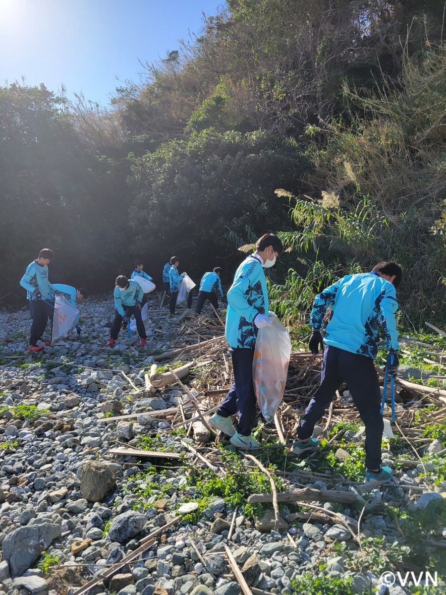 v_varenstaff's tweet photo. /
皆さん清掃活動へご協力を🧹✨
\
🗓️5/4(木祝)15:00~
🔶受付:#DEJIMA博2023 #RethinkPROJECT ひろえば街が好きになる運動ブース
#V・ファーレン長崎 アカデミー生も参加❗️
アプリポイント対象のイベント🙌
https://t.co/EFuZDDiCyh
⚠️雨天中止の場合は当日Twitterで案内
#vvaren #vvnアカデミー https://t.co/dxb7QOvqpB