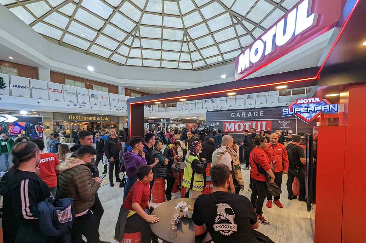 carmedya's tweet image. Motobike İstanbul 2023’in ana sponsorlarından Motul'un Türkiye Satış Direktörü Kerem Oyılmaz sektörü değerlendirdi.

carmedya.com/turkiye-motosi…

#carmedya #motul #motobike #motosiklet @motultr