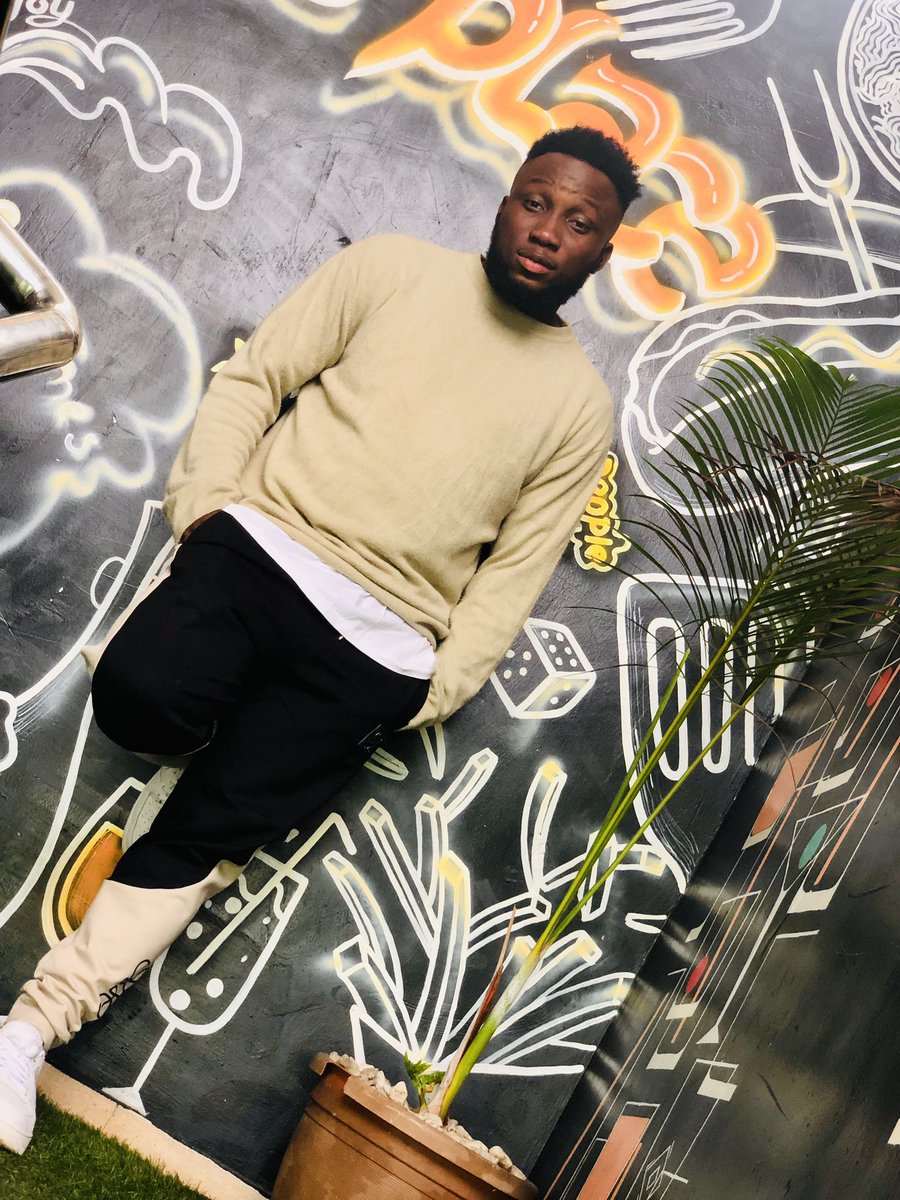 KSJbaba's tweet photo. Happy Birthday to my favorite person *”ME”* As i celebrate another year today, I pray that the Almighty God will continue to bless, guide and protect me through my journey in life. Have a great day AYINLA!
#LabourDay #HappyBirthday https://t.co/MYi5k3JlGI