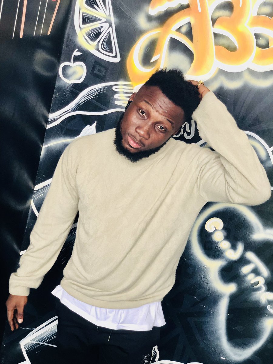 KSJbaba's tweet photo. Happy Birthday to my favorite person *”ME”* As i celebrate another year today, I pray that the Almighty God will continue to bless, guide and protect me through my journey in life. Have a great day AYINLA!
#LabourDay #HappyBirthday https://t.co/MYi5k3JlGI