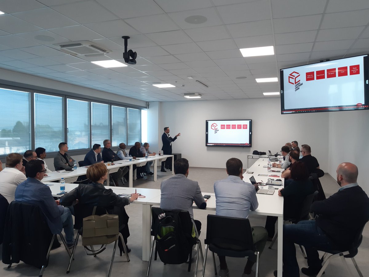 CAREL_group's tweet photo. Our HQ hosted the first National Sales Managers Meeting, which will be held annually, given its success!
The event featured a #LearningBySharing session, followed by a #PracticalSession and an engaging #TeamBuilding activity. Thanks to all participants!
#meetCAREL https://t.co/q6RTuIMlyy