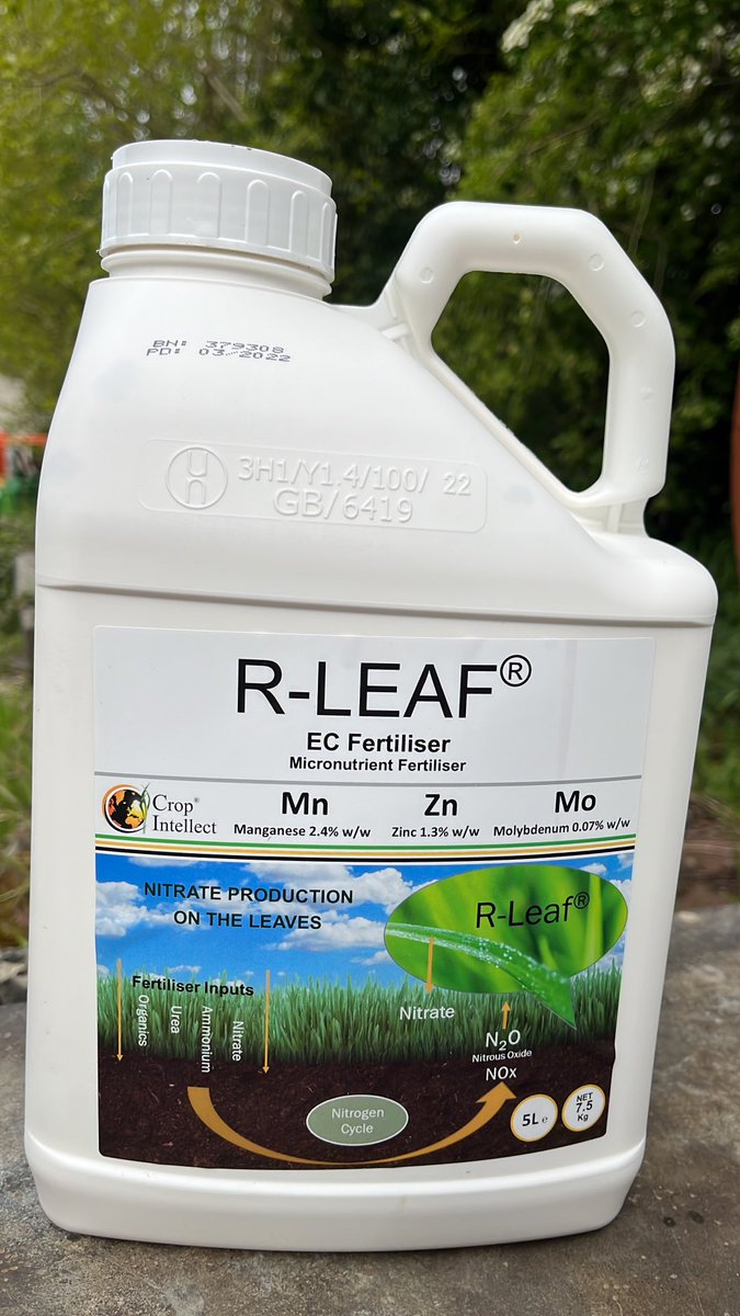 SustEnvFarming's tweet image. Bit of a ‘look-see’ on #breadwheat #skyfall to see if there is any impact on grain protein - two different soil types and alternate tramlines 
#nsensor might pick these up in a couple of weeks?
Aim- less fertiliser, less impact, same quality ⁦@Crop_Intellect⁩